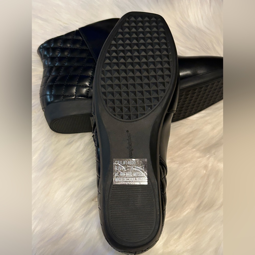 Comfortview Ceil Quilted Ankle Booties - Picture 10 of 16